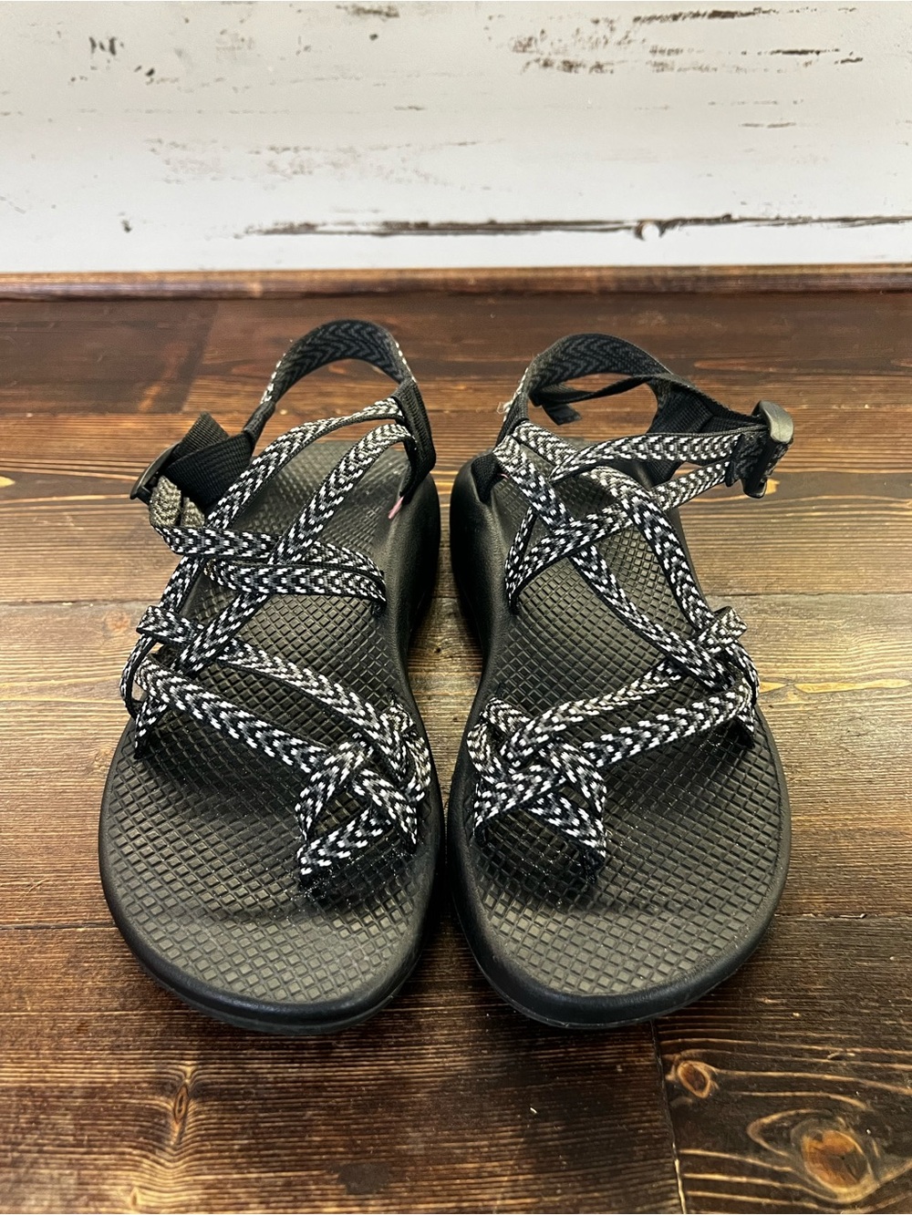 Chaco • ZX/2 Classic • Women's Size 8 • Black Hiking Outdoor Sandals • J106266 - Picture 4 of 12